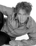 21-09-2000 Ferri Symogyi at studio Amsterdam

[keywords]Posed, Actor, Eyecontact, Half Length, Black & White Image[/keywords]